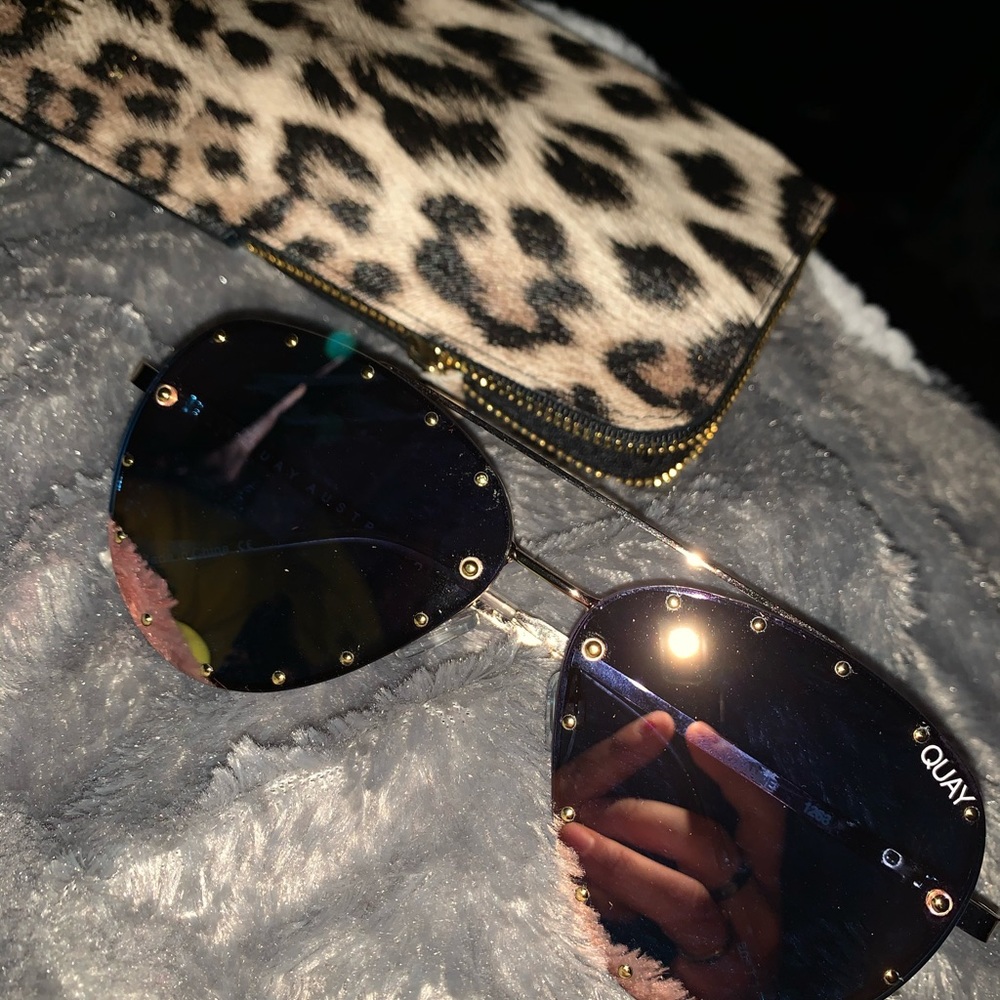 Quay sunglasses -rose gold